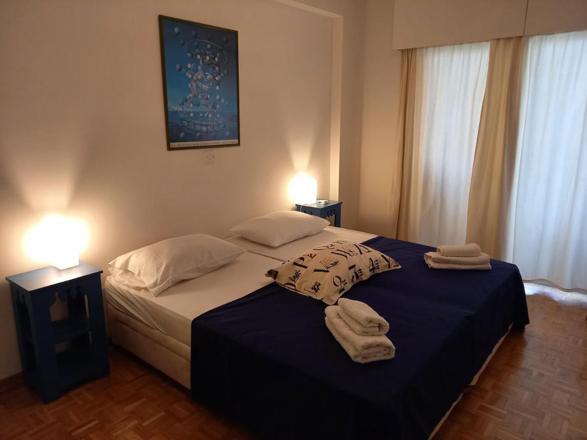 Seaside Spacious Apartment With Sea View Limassol Kültér fotó